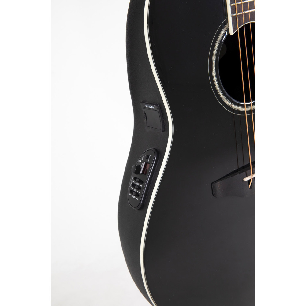 Ovation E – akustická kytara Celebrity CS Standard Mid Cutaway Černá