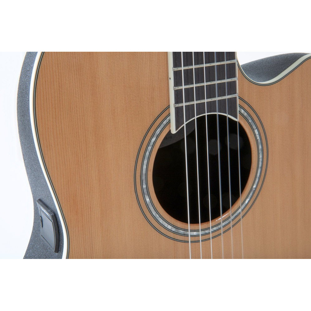 Ovation E-akustická, klasická kytara Celebrity CS Standard Mid Cutaway Natur