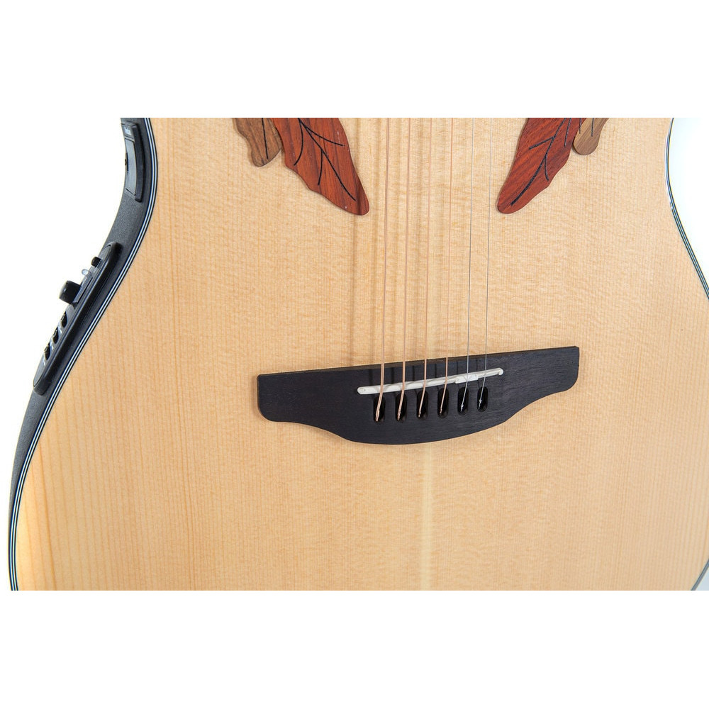 Ovation E – akustická kytara Celebrity Elite Mid Cutaway Natural