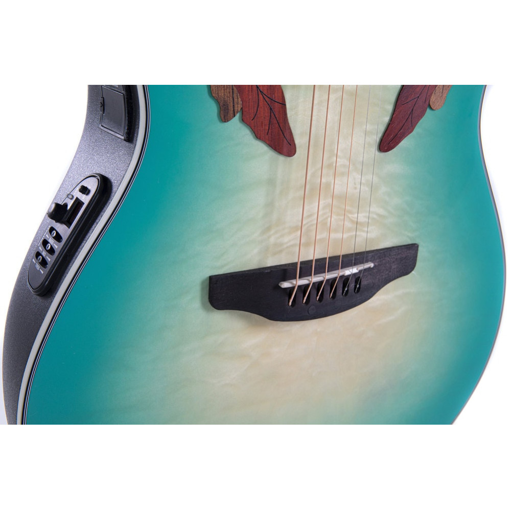 Ovation E – akustická kytara Celebrity Elite Plus Mid Cutaway Mintburst