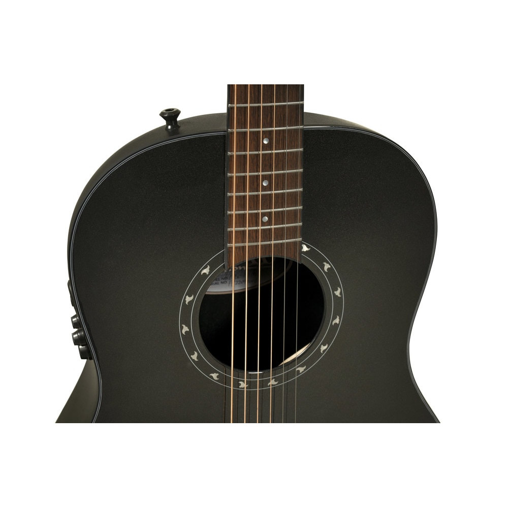 Ovation E – akustická kytara Pro Series Ultra Mid-Depth Non-Cutaway Pitch Black